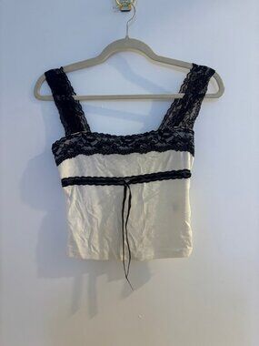 Majorelle Lace Cami white XS